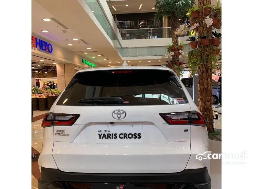 2023 Toyota Yaris Cross S Wagon