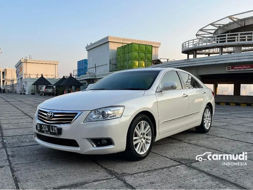 2010 Toyota Camry V Sedan