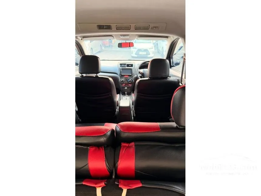 2012 Toyota Avanza Veloz MPV