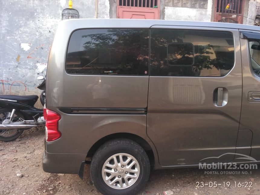 Jual Mobil  Nissan  Evalia  2012 XV 1 5 di Jawa Barat Manual 