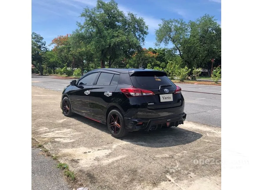 2018 Toyota YARIS G Hatchback