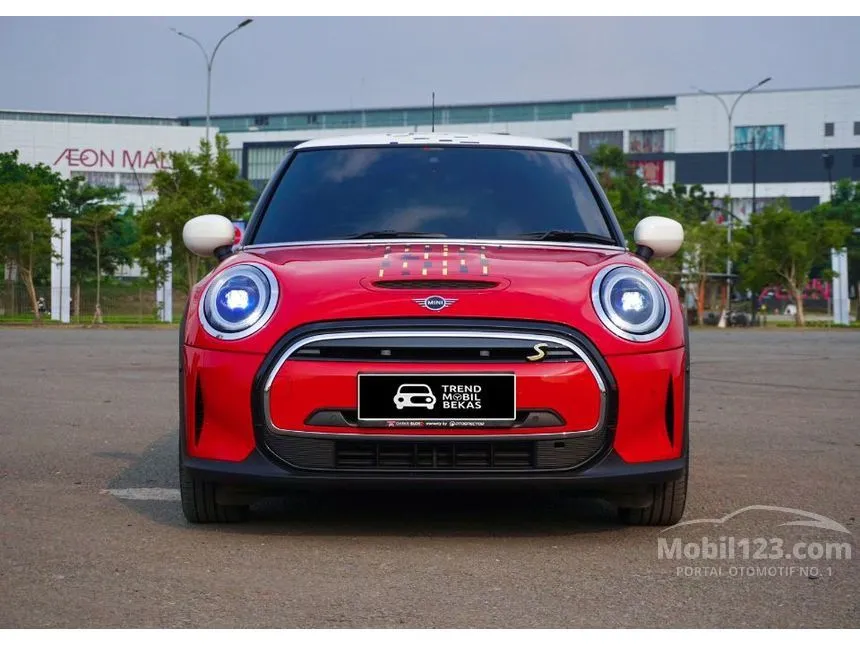 2023 MINI Electric Level 3 Hatchback