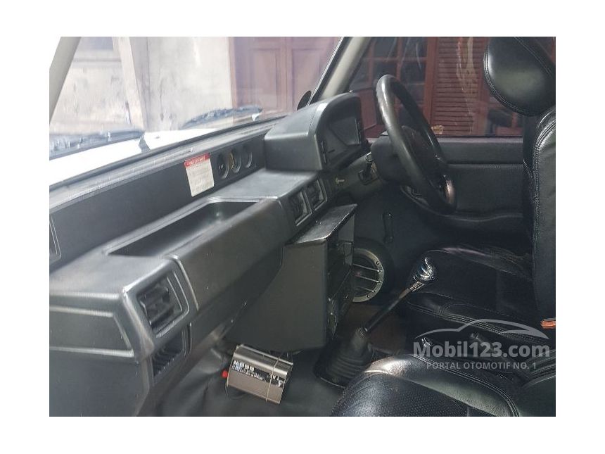 Jual Mobil Daihatsu Taft 1999 GT 2 8 di Jawa Barat Manual 