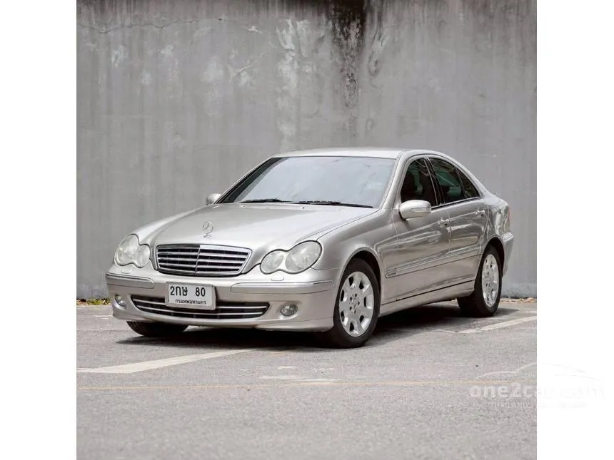 2005 Mercedes-Benz C180 Kompressor Elegance Sedan