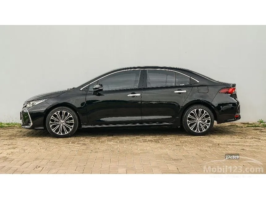 2022 Toyota Corolla Altis V Sedan