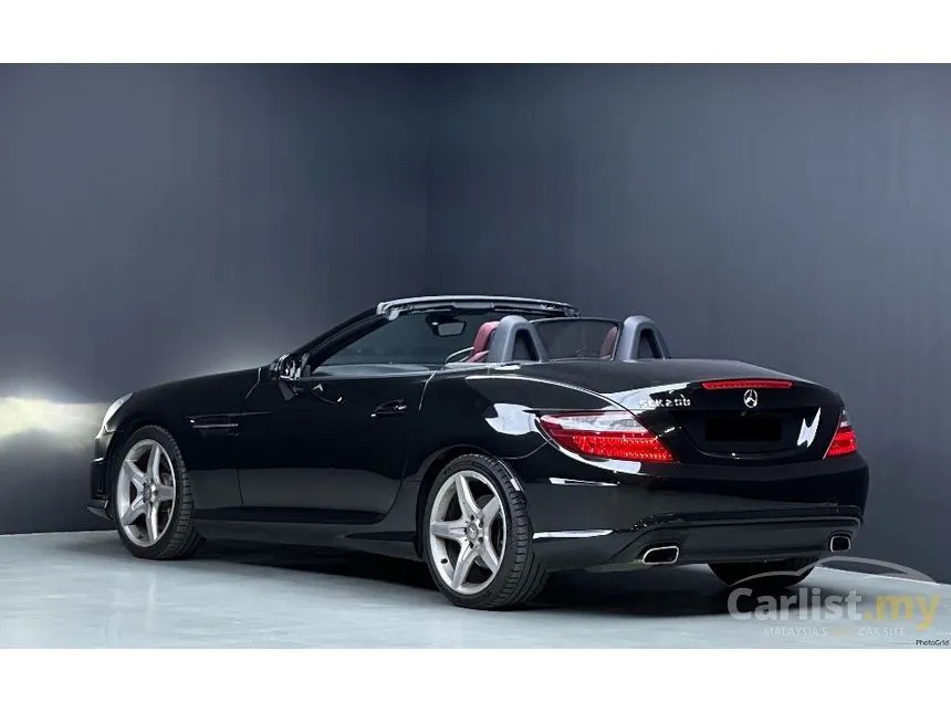 2012 Mercedes-Benz SLK200 AMG Sport Convertible