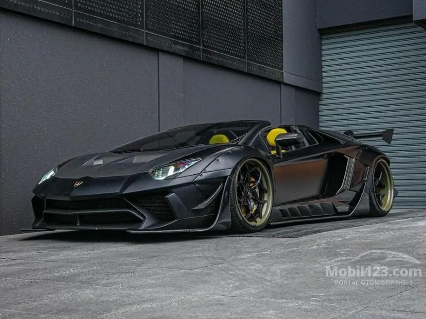 Jual Mobil Lamborghini Aventador 2014 LP720