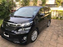 2013 Toyota Vellfire 2.4 (ปี 08-14) Z Wagon AT