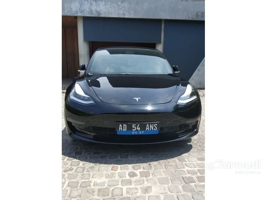 Jual Mobil Tesla Model 3 2019 Standard Range di Jawa Tengah Automatic Sedan Hitam Rp 1.000.000.000