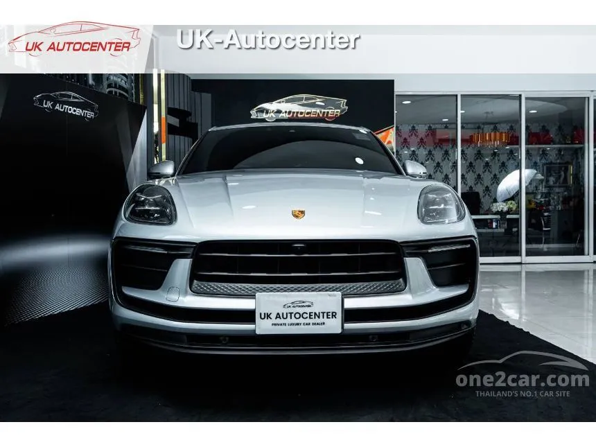 2022 Porsche MACAN SUV