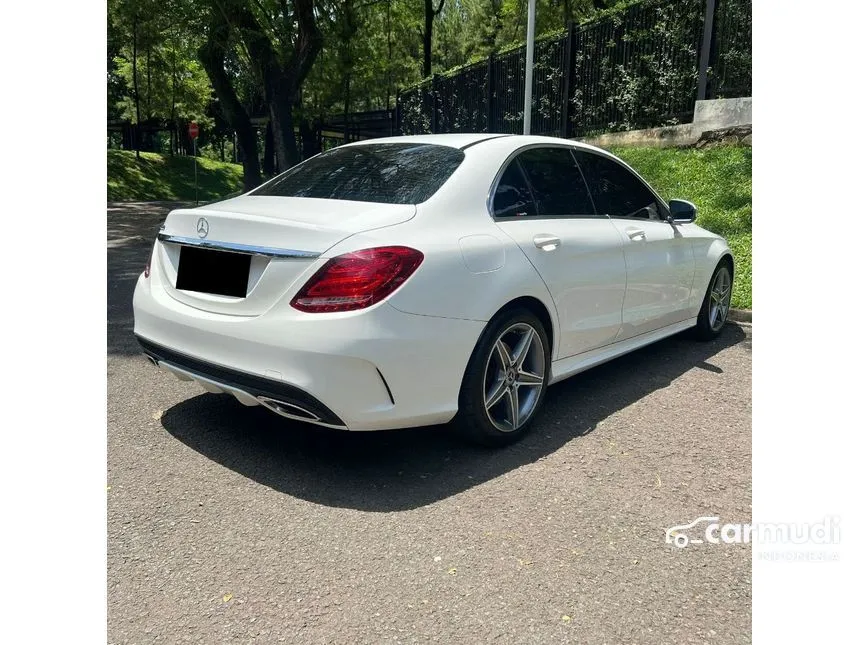 2018 Mercedes-Benz C200 AMG Line Sedan