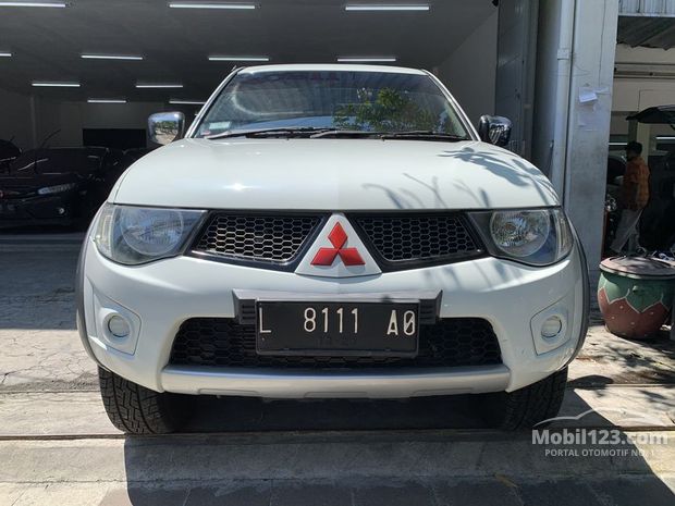  Strada  Triton Mitsubishi Murah  222 mobil  bekas  dijual  