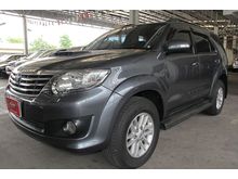 2014 Toyota Fortuner 3.0 (ปี 12-15) V SUV AT