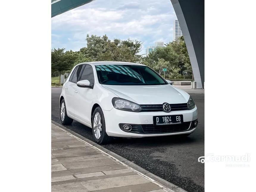 2010 Volkswagen Golf TSI Hatchback