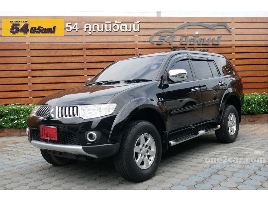 Mitsubishi pajero sport 2013