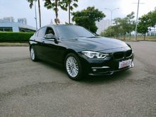 2018 BMW 320i 2.0 Luxury Sedan
