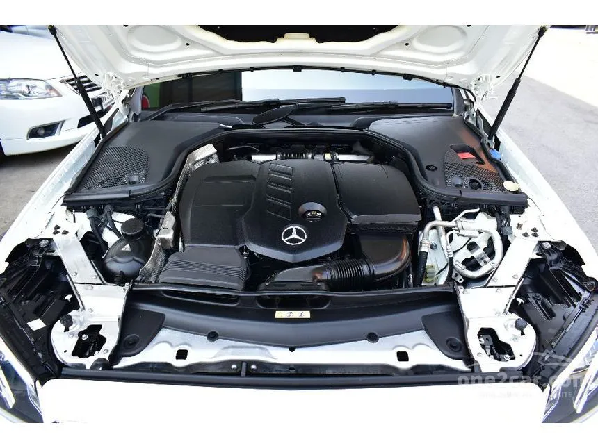 2017 Mercedes-Benz E220 d Avantgarde Sedan