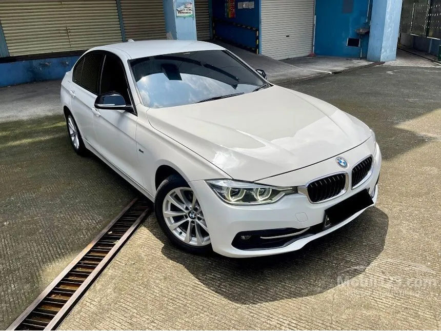 Jual Mobil BMW 320i 2018 Sport 2.0 di Banten Automatic Sedan Putih Rp ...