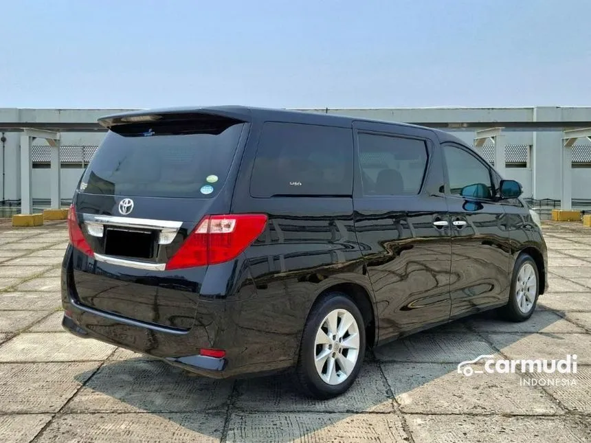 2011 Toyota Alphard G MPV