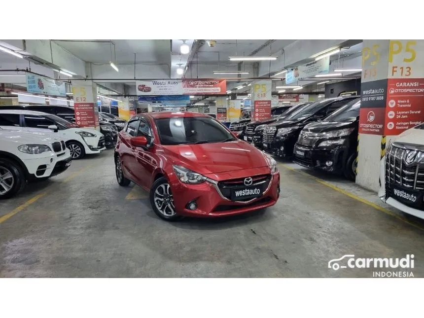 2015 Mazda 2 R Hatchback