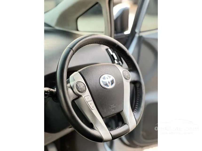 2011 Toyota PRIUS Hybrid Top grade Hatchback
