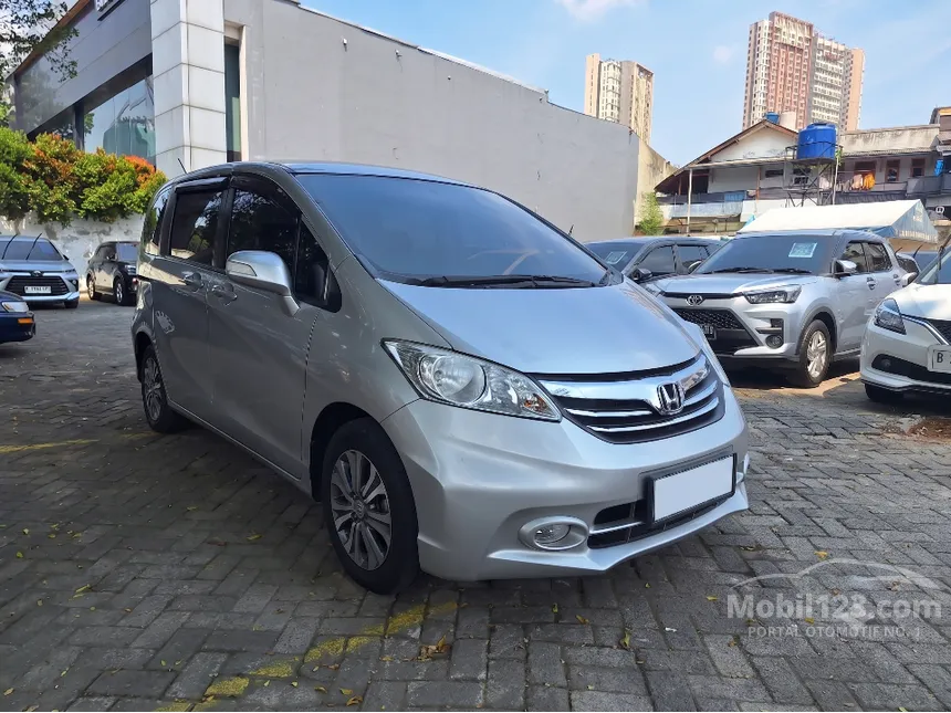 2014 Honda Freed S MPV