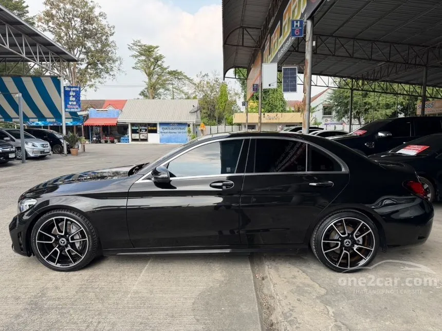 2019 Mercedes-Benz C220 d AMG Dynamic Sedan