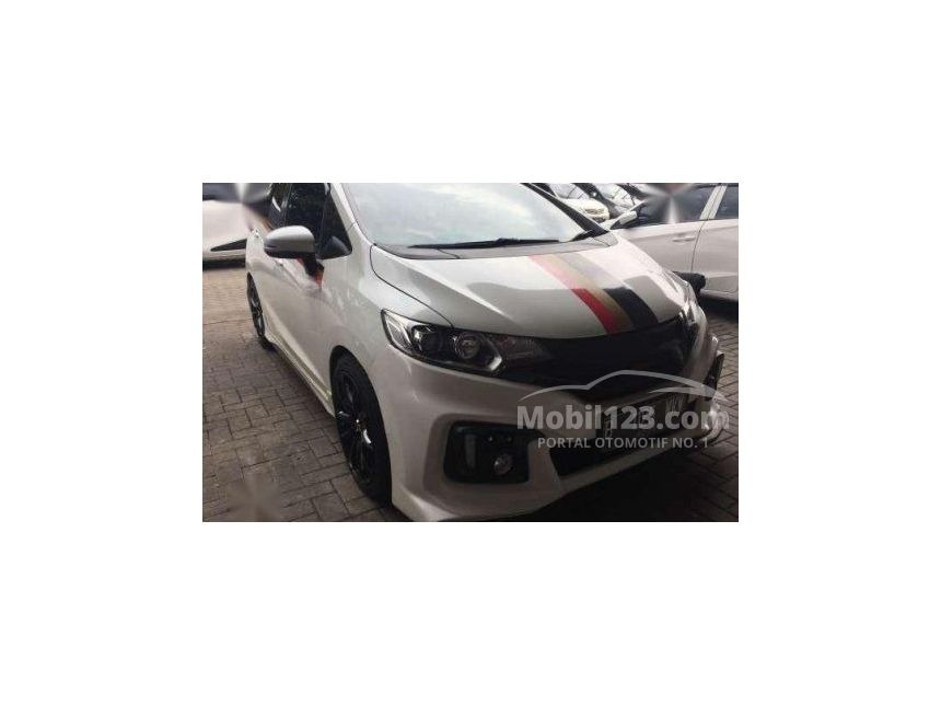 Jual Mobil  Honda  Jazz  2014 RS 1 5 di Kalimantan  Selatan  