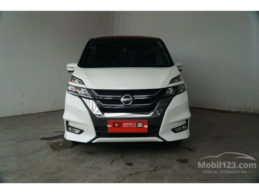 Jual Mobil Nissan Serena 2019 Highway Star 2.0 di Jawa Barat Automatic MPV Putih Rp 302.000.000