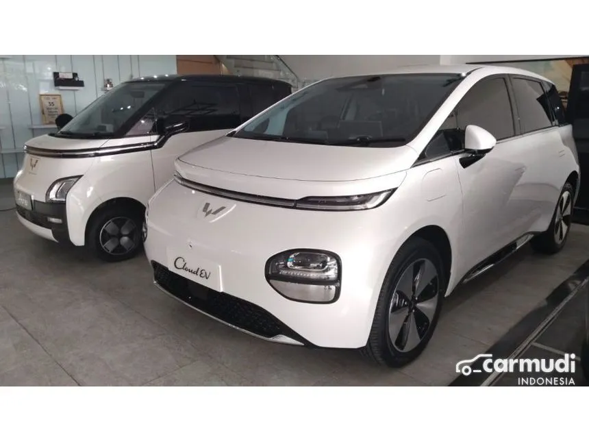 2024 Wuling Cloud EV EV Hatchback