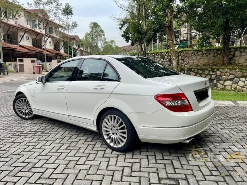 2010 Mercedes-Benz C250 CGI Avantgarde Sedan