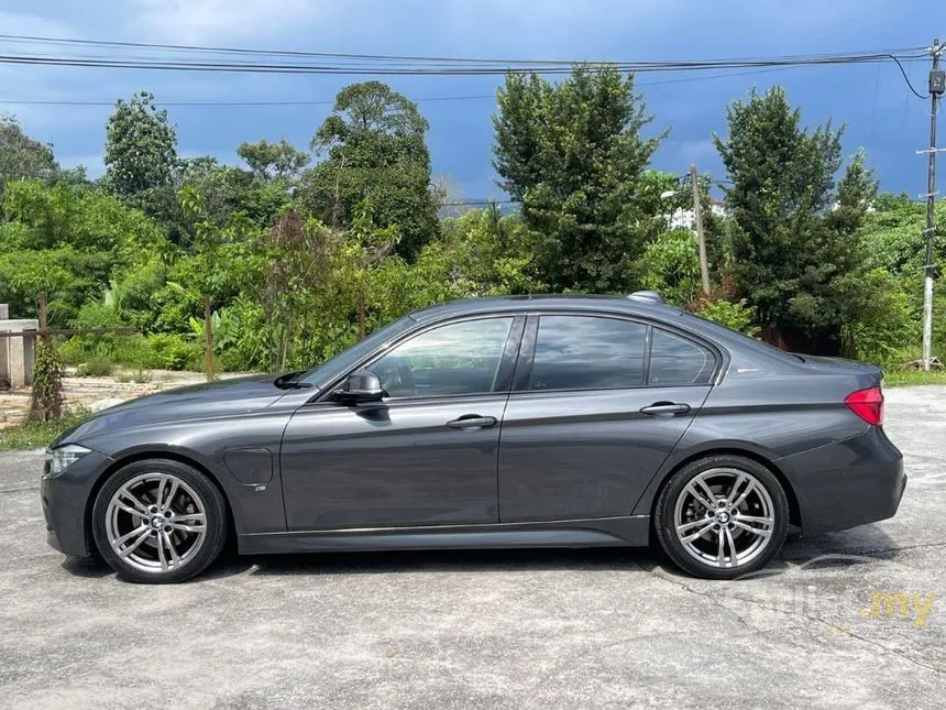 2018 BMW 330e M Sport Sedan