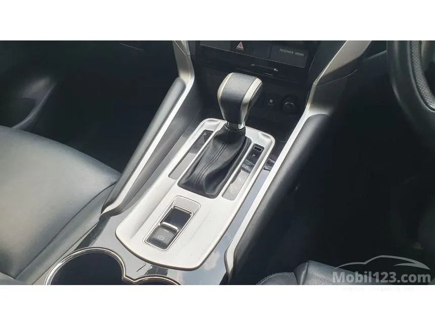2019 Mitsubishi Pajero Sport Dakar 4X2 SUV