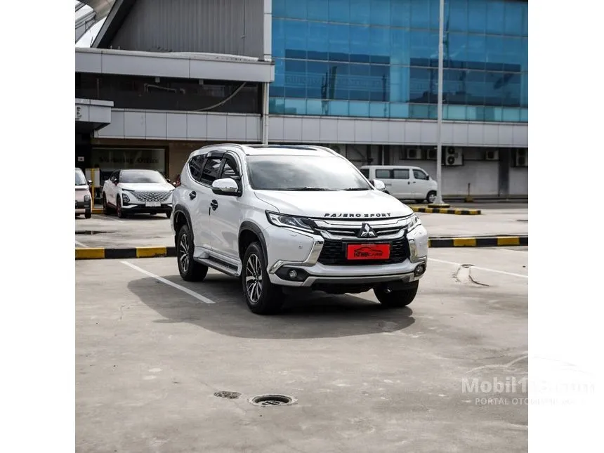 Jual Mobil Mitsubishi Pajero Sport 2019 Dakar 2.4 di Jawa Barat Automatic SUV Putih Rp 425.000.000