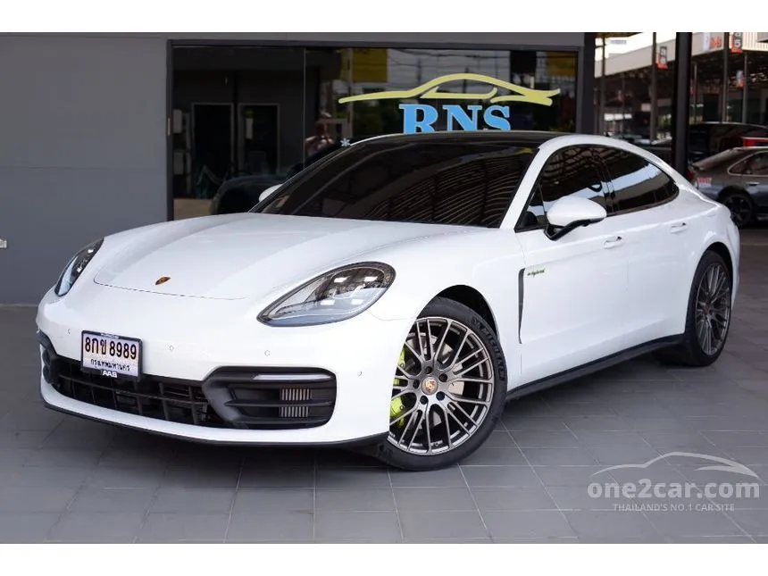 2026 Porsche PANAMERA 4 E-Hybrid Sedan
