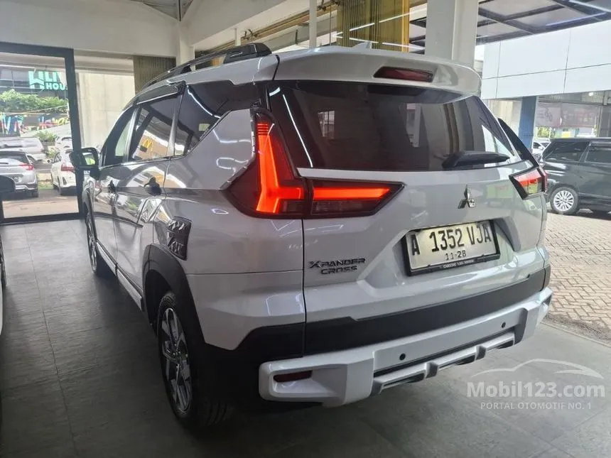 2023 Mitsubishi Xpander Cross Premium MPV