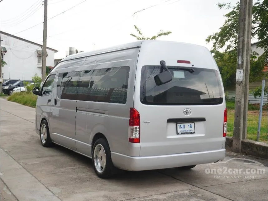 2016 Toyota HIACE D4D Van