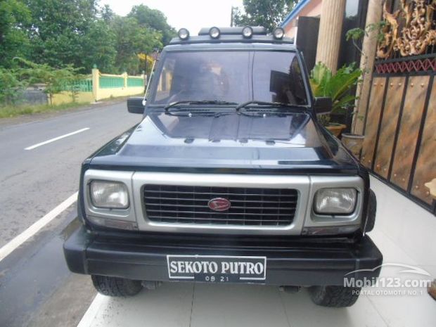 Daihatsu Feroza  Mobil  bekas  dijual  di Jawa timur  