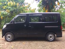 2011 Daihatsu Luxio 1.5 D Wagon tangan pertama