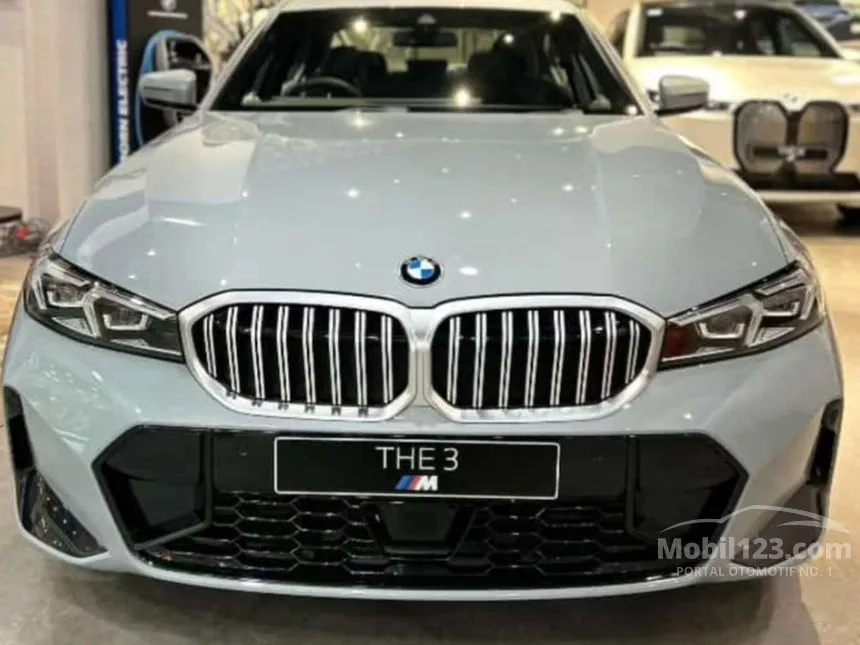 Jual Mobil BMW 320i 2024 M Sport 2.0 di DKI Jakarta Automatic Sedan Abu