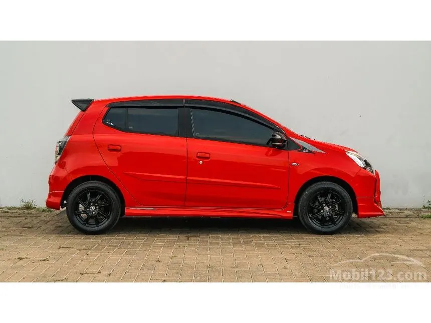 2022 Toyota Agya GR Sport Hatchback