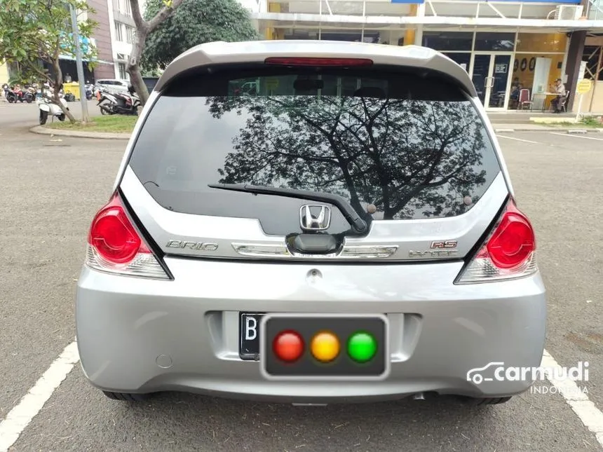 2016 Honda Brio RS Hatchback