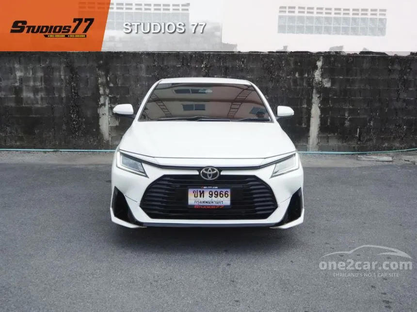 2023 Toyota Yaris Ativ Smart Sedan