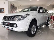 2017 Mitsubishi Triton 2.4 VGT Pickup Truck