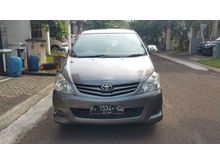 2010 Toyota Kijang Innova 2.0 E Manual MT