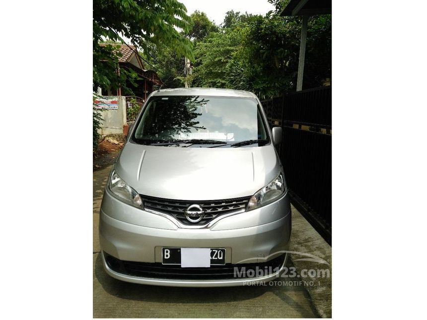 Jual Mobil Nissan Evalia 2014 SV 1.5 di Jawa Barat 
