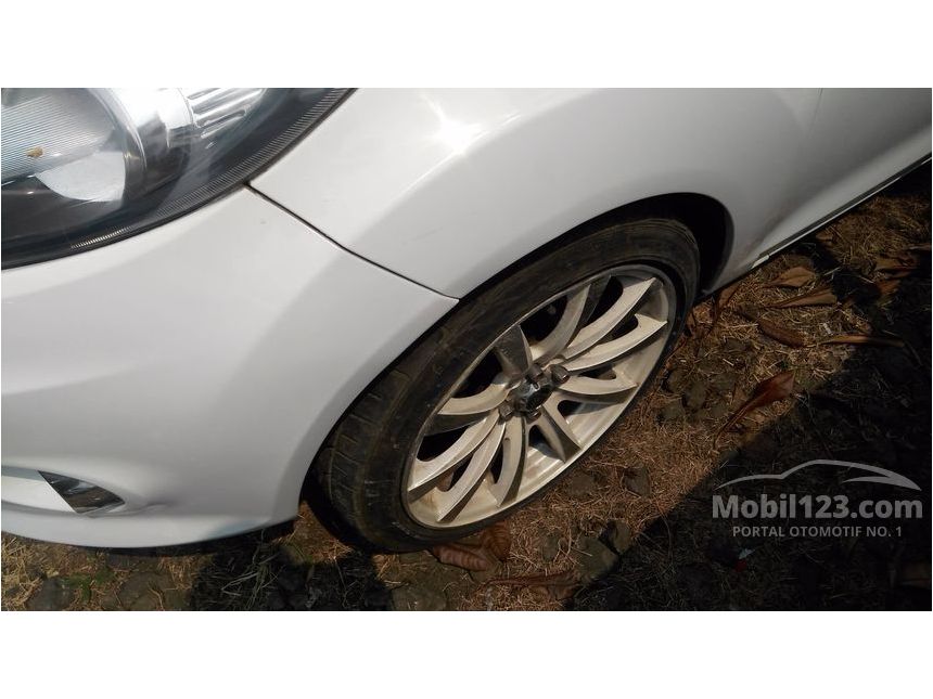 Jual Mobil Ford Fiesta 2011 Sport 1.6 di DKI Jakarta Jual Mobil Ford Fiesta 2011 Sport 1.6 di DKI Jakarta