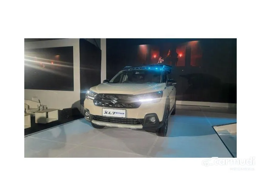 2025 Suzuki XL7 Alpha Hybrid SUV