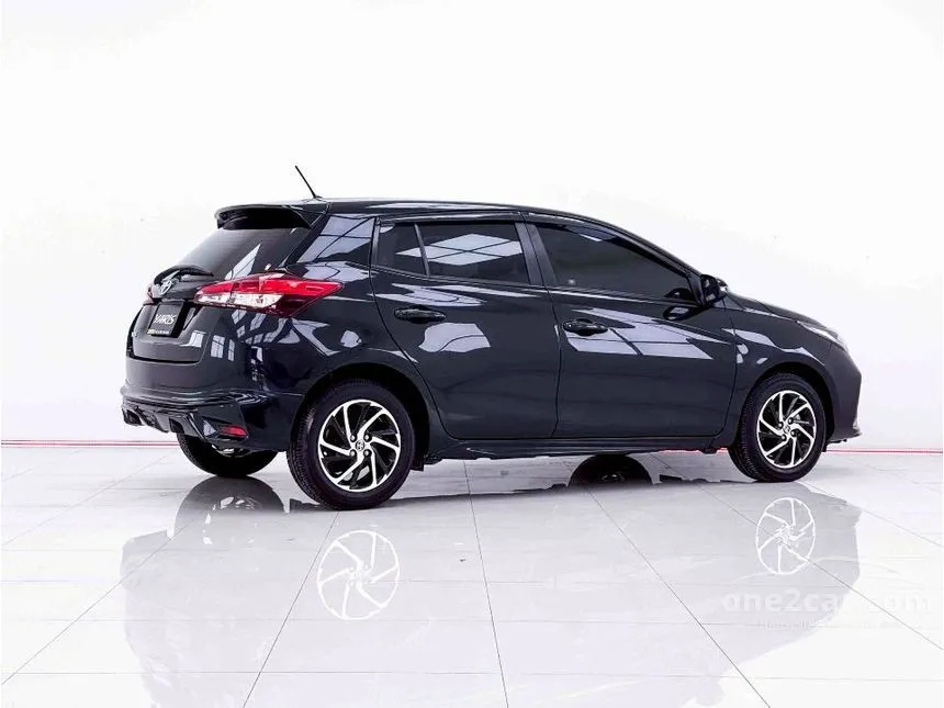 2022 Toyota YARIS Sport Hatchback