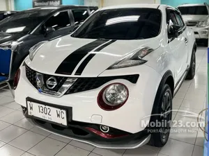 2015 Nissan Juke 1.5 RX Revolt Red Interior SUV